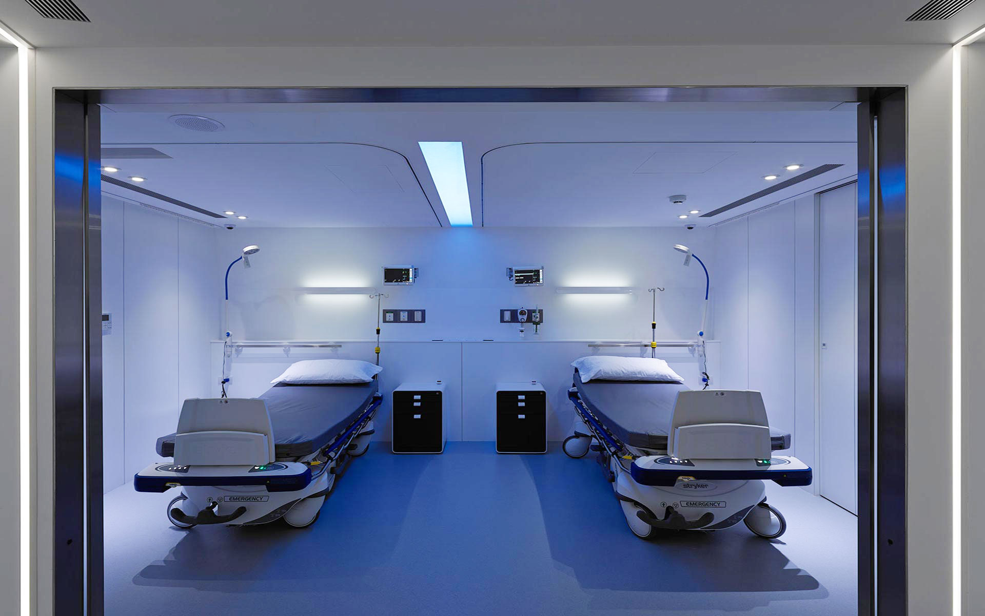 Sterilization chamber